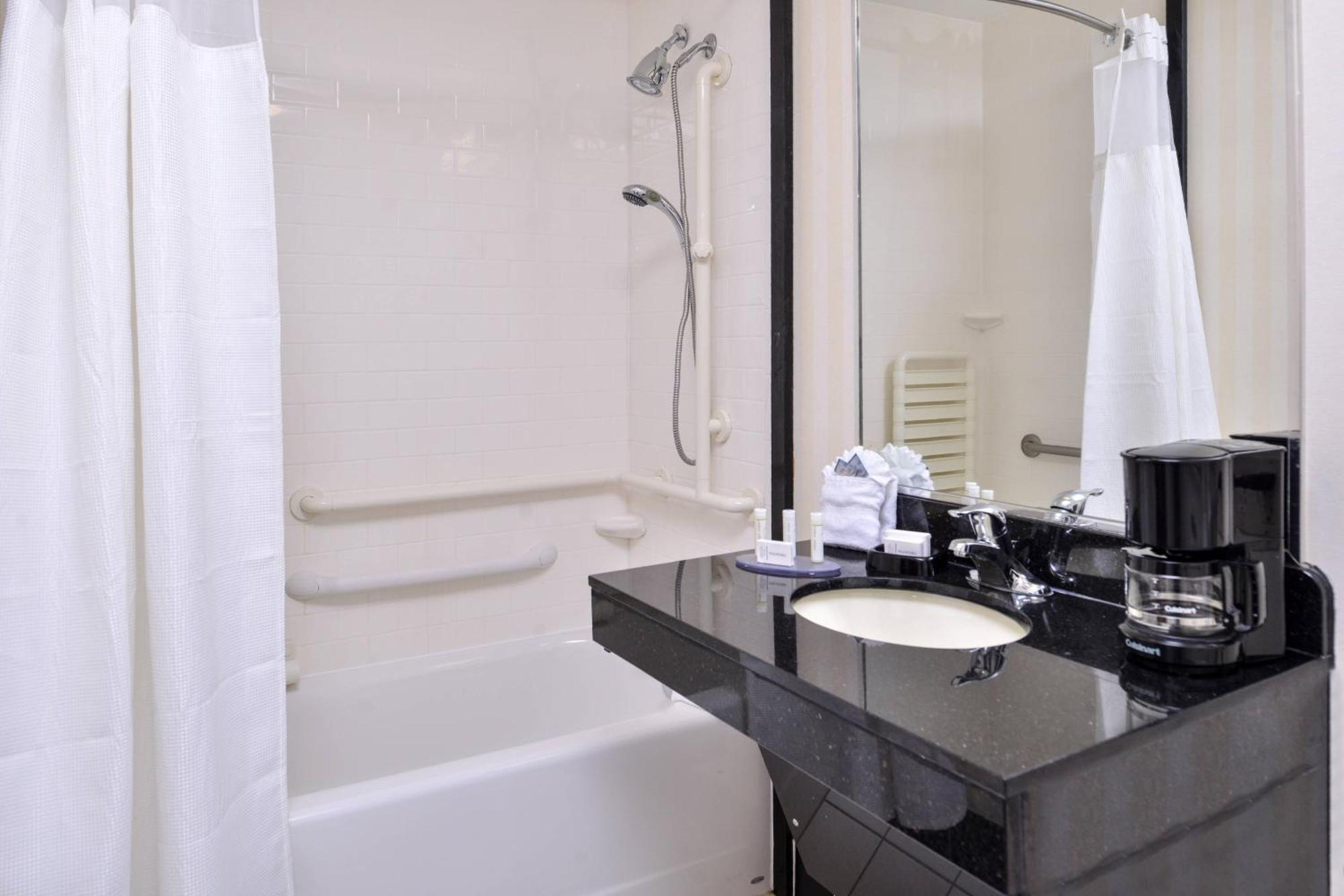 Fairfield Inn And Suites By Marriott Birmingham Pelham/I-65 Ngoại thất bức ảnh